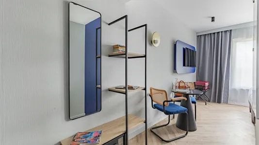 Apartments in Sarcelles - photo 4