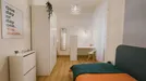Room for rent, Bologna, Emilia-Romagna, &lt;span class=&quot;blurred street&quot; onclick=&quot;ProcessAdRequest(14319452)&quot;&gt;&lt;span class=&quot;hint&quot;&gt;See streetname&lt;/span&gt;[xxxxxxxxxxxxx]&lt;/span&gt;