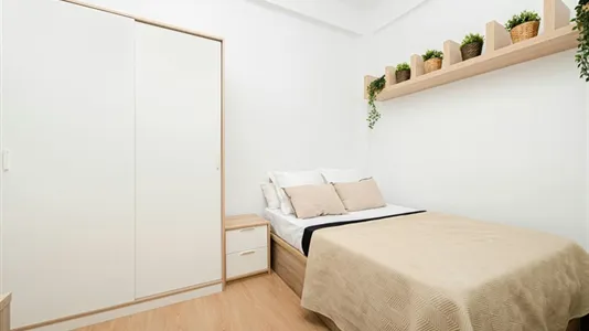 Rooms in Madrid Chamberí - photo 4