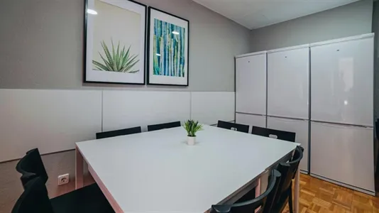 Rooms in Madrid Chamberí - photo 6