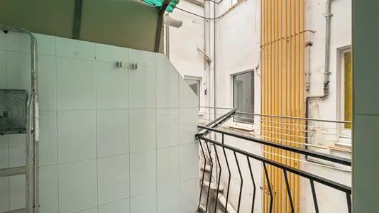 Rooms in Barcelona Eixample - photo 7