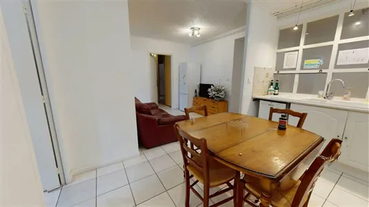 Rooms in Lyon - photo 6