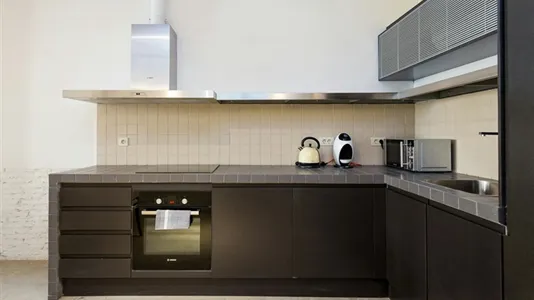 Apartments in Barcelona Ciutat Vella - photo 3