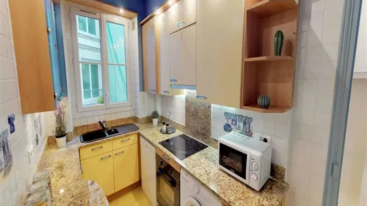 Rooms in Paris 17ème arrondissement - photo 7