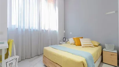 Room for rent in Milano Zona 5 - Vigentino, Chiaravalle, Gratosoglio, Milan