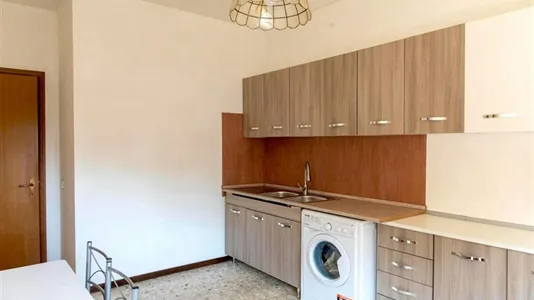 Rooms in Roma Municipio VIII – Appia Antica - photo 9