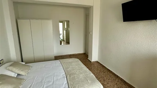 Rooms in Burjassot - photo 4