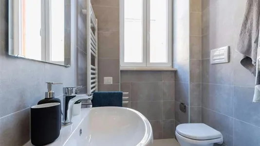 Rooms in Milano Zona 5 - Vigentino, Chiaravalle, Gratosoglio - photo 8