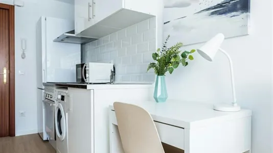 Apartments in Madrid Ciudad Lineal - photo 5