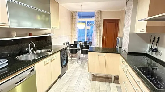 Rooms in Vitoria-Gasteiz - photo 5