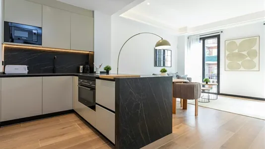 Apartments in Barcelona Eixample - photo 7
