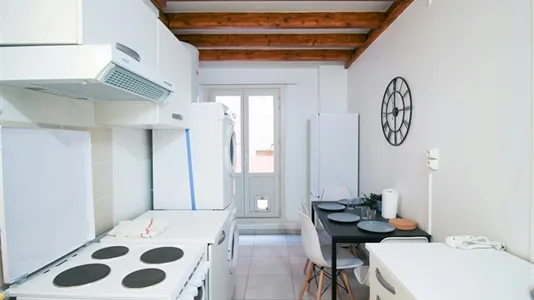 Rooms in Lyon - photo 4