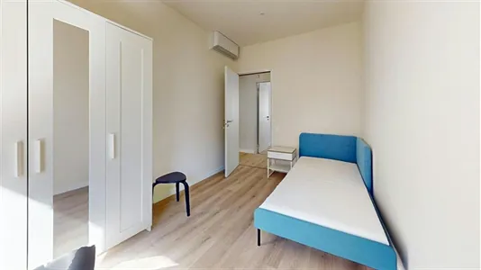 Rooms in Lyon - photo 4