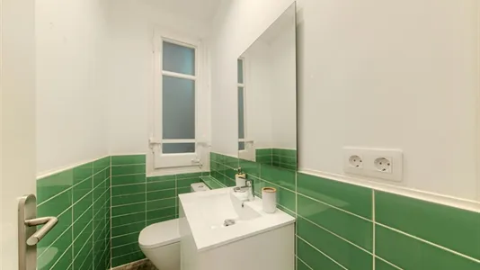 Rooms in Barcelona Les Corts - photo 9