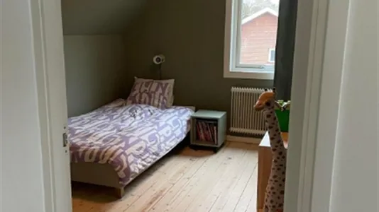 Houses in Härryda - photo 4