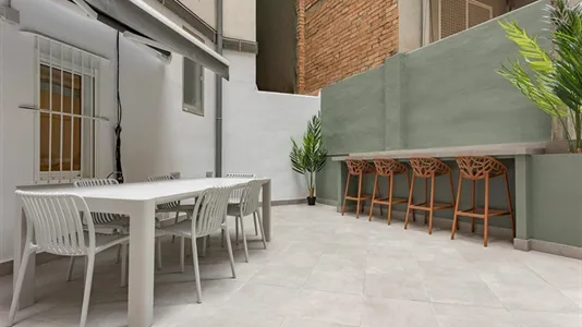 Apartments in Barcelona Eixample - photo 9