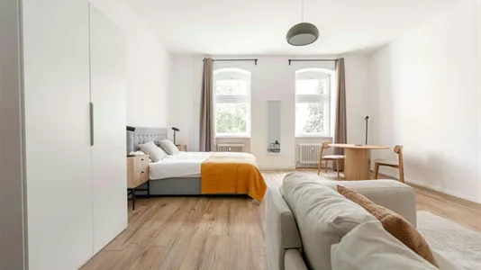 Apartments in Berlin Mitte - photo 5