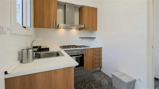 Rooms in Barcelona Eixample - photo 7