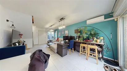 House for rent in Lyon, Auvergne-Rhône-Alpes