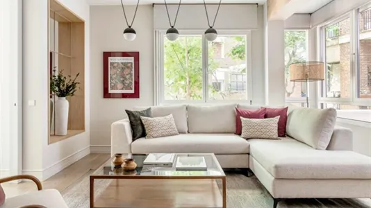 Apartments in Madrid Chamberí - photo 4