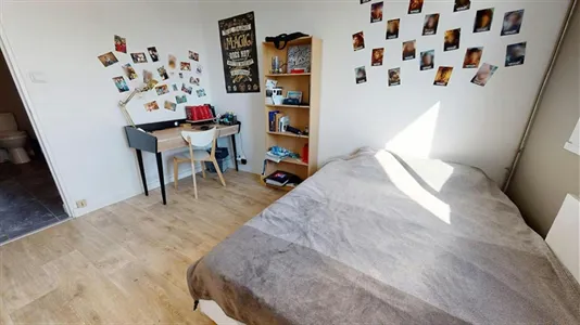 Rooms in Lyon - photo 2