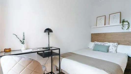 Rooms in Madrid Carabanchel - photo 1