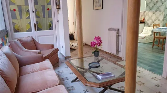 Rooms in Barcelona Ciutat Vella - photo 10