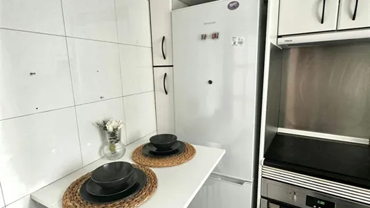Rooms in Madrid Moncloa-Aravaca - photo 8