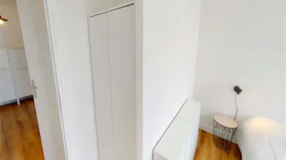 Room for rent in Nanterre, Île-de-France