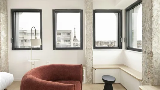 Rooms in Paris 15ème arrondissement - photo 8