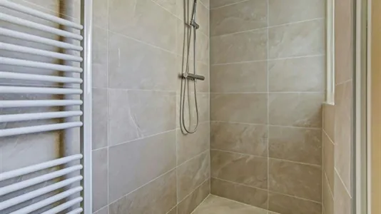 Rooms in Hilversum - photo 7