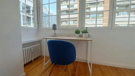 Rooms in Madrid Chamartín - photo 3