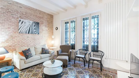 Apartments in Barcelona Eixample - photo 6