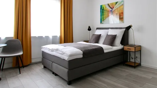 Apartments in Cologne Innenstadt - photo 6