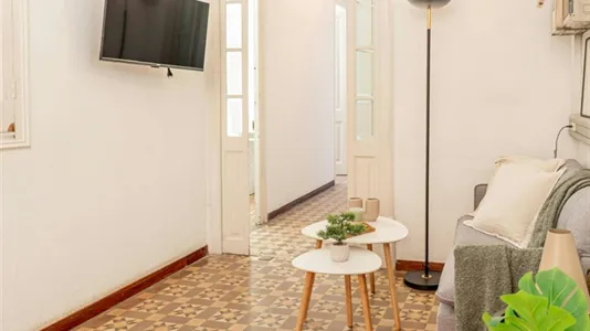Rooms in Barcelona Eixample - photo 7