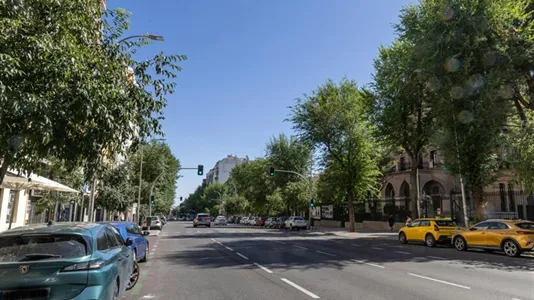 Apartments in Madrid Chamberí - photo 10