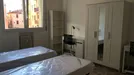 Room for rent, Bologna, Emilia-Romagna, Via Fossolo