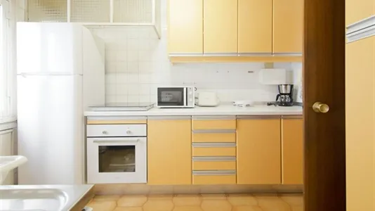 Rooms in Madrid Chamartín - photo 8