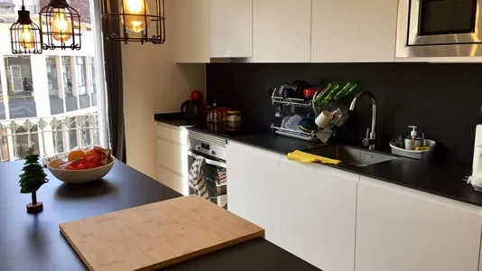 Rooms in Barcelona Eixample - photo 8