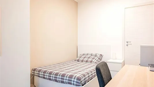Rooms in Milano Zona 2 - Stazione Centrale, Gorla, Turro, Greco, Crescenzago - photo 1