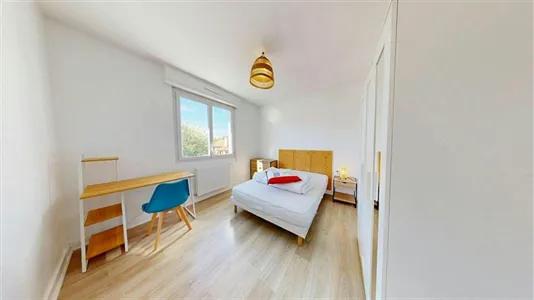Rooms in Bordeaux - photo 2