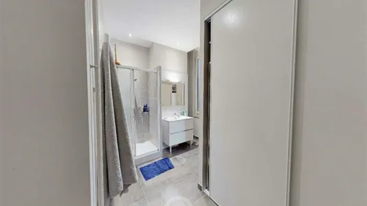 Rooms in Lyon - photo 7