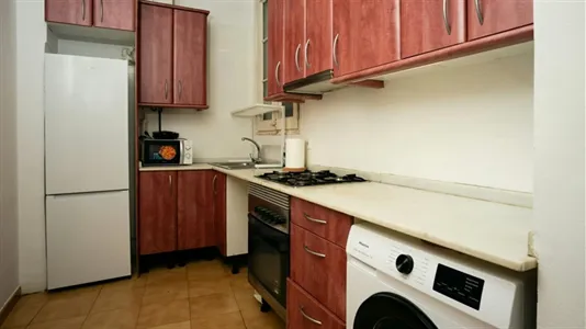 Rooms in Barcelona Eixample - photo 6