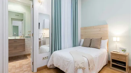 Rooms in Madrid Centro - photo 1