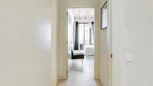 Apartments in Barcelona Ciutat Vella - photo 5