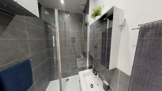 Rooms in Paris 15ème arrondissement - photo 10