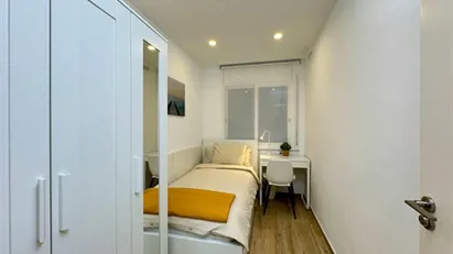 Room for rent in Barcelona Nou Barris, Barcelona