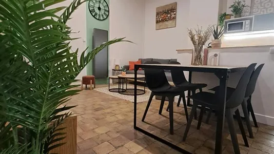 Apartments in Lyon - photo 9