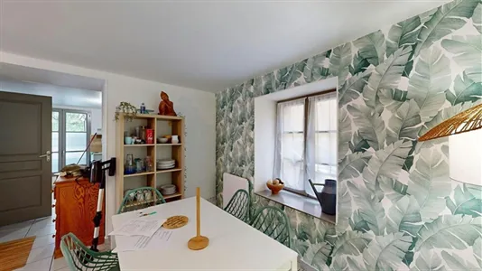 Apartments in Poitiers - photo 4