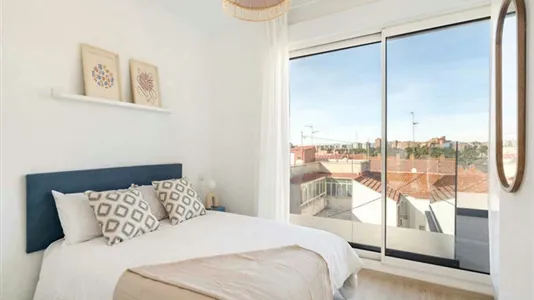 Rooms in Madrid Fuencarral-El Pardo - photo 1